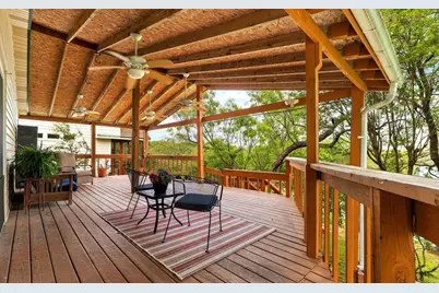 1019 Lake Shore Drive, Spicewood, TX 78669 - Photo 19