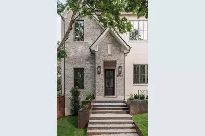 1900 Matthews Drive, Austin, TX 78703 - Photo 3