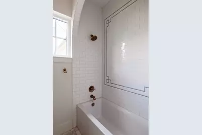 1900 Matthews Drive, Austin, TX 78703 - Photo 15