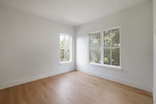 1900 Matthews Dr, Austin, TX 78703 - Photo 19