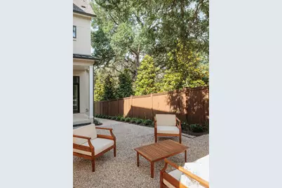 1900 Matthews Drive, Austin, TX 78703 - Photo 25