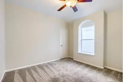 8215 Menlo Park Place, Round Rock, TX 78681 - Photo 17