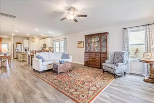 145 El Capitan Loop, Dripping Springs, TX 78620 - Photo 3