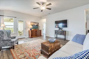 145 El Capitan Loop, Dripping Springs, TX 78620 - Photo 11