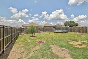 200 Arrowhead Vine Dr, Leander, TX 78641 - Photo 25