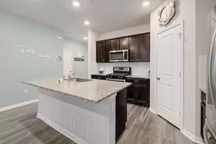 200 Arrowhead Vine Dr, Leander, TX 78641 - Photo 11