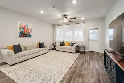 200 Arrowhead Vine Drive, Leander, TX 78641 - Photo 5