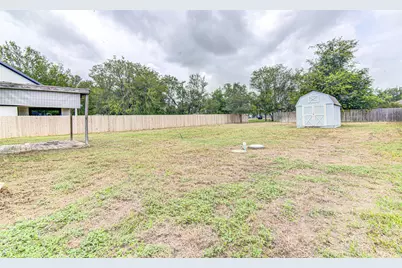 107 W Pauwela Lane, Bastrop, TX 78602 - Photo 23