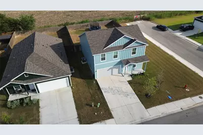 600 Clear Sky Drive, Lockhart, TX 78644 - Photo 3