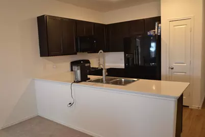 600 Clear Sky Drive, Lockhart, TX 78644 - Photo 9