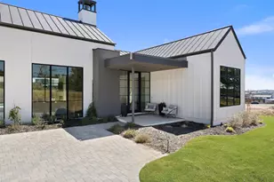 5805 Twin Peaks Trce, Austin, TX 78738 - Photo 3