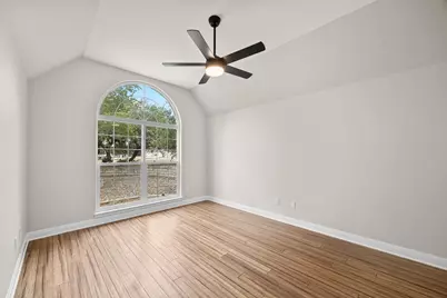 20904 Van Allen Cove, Lago Vista, TX 78645 - Photo 15