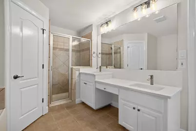 20904 Van Allen Cove, Lago Vista, TX 78645 - Photo 13