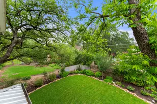 1902 W 41st St, Austin, TX 78731 - Photo 23