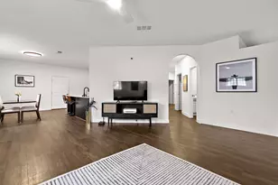 103 Turney St, Smithville, TX 78957 - Photo 9