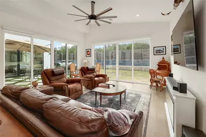 21409 Patton Avenue, Lago Vista, TX 78645 - Photo 13