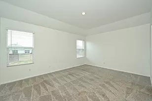 180 Madrid Dr, Kyle, TX 78640 - Photo 17