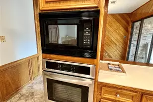 1602 Yokley Rd, Rockdale, TX 76567 - Photo 5