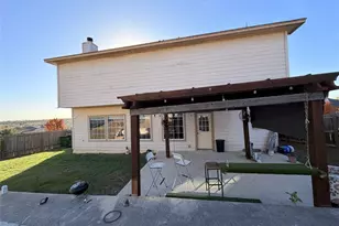 3811 Hawk View St, Round Rock, TX 78665 - Photo 5