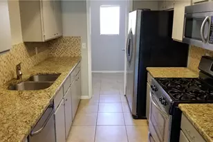 6809 Skynook Dr, Austin, TX 78745 - Photo 7