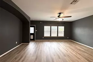 4601 Tiddle Ln, Pflugerville, TX 78660 - Photo 9