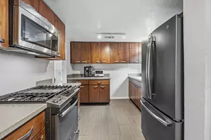 1112 Mission Ridge, Austin, TX 78704 - Photo 9