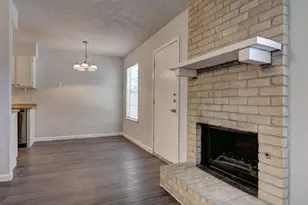 410 Vista W Ct, Bastrop, TX 78602 - Photo 11