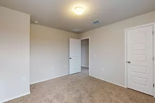 9300 Corvallis Dr, Austin, TX 78747 - Photo 33