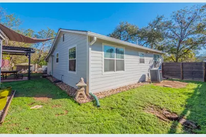 11012 3rd Street, Jonestown, TX 78645 - Photo 25