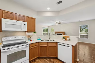 104 Honey Creek Trail, Georgetown, TX 78633 - Photo 15