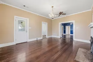 619 W Bell Ave, Rockdale, TX 76567 - Photo 5