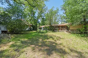 619 W Bell Ave, Rockdale, TX 76567 - Photo 39
