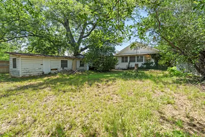 619 W Bell Avenue, Rockdale, TX 76567 - Photo 31