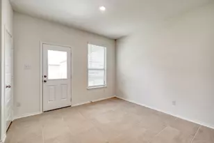 280 Feathers St, Jarrell, TX 76537 - Photo 15