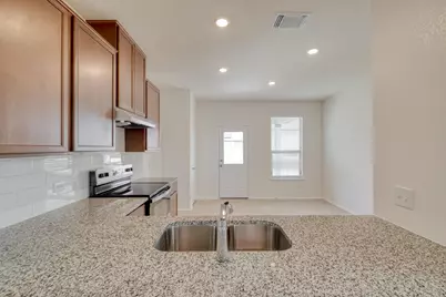 280 Feathers Street, Jarrell, TX 76537 - Photo 11
