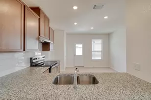 280 Feathers St, Jarrell, TX 76537 - Photo 11