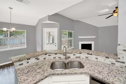 140 Riley Cove, Kyle, TX 78640 - Photo 17
