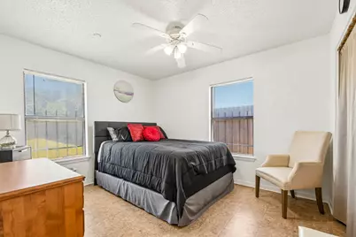 101 Brown Street, Elgin, TX 78621 - Photo 21