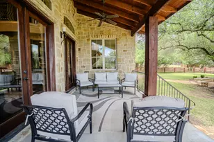 23923 Tres Coronas Dr, Spicewood, TX 78669 - Photo 21