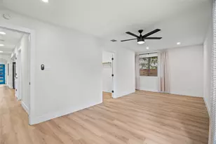 2400 Broken Oak Dr, Austin, TX 78745 - Photo 27