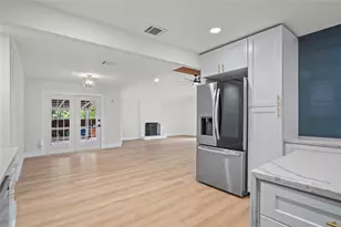 2400 Broken Oak Dr, Austin, TX 78745 - Photo 23
