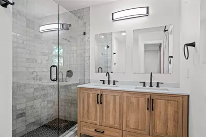 2400 Broken Oak Drive, Austin, TX 78745 - Photo 3