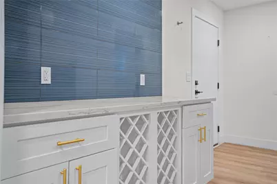 2400 Broken Oak Drive, Austin, TX 78745 - Photo 21