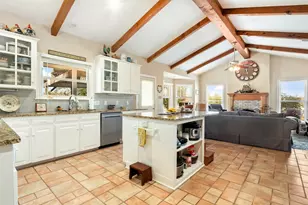 681 Leisure Ln, Cedar Creek, TX 78612 - Photo 11