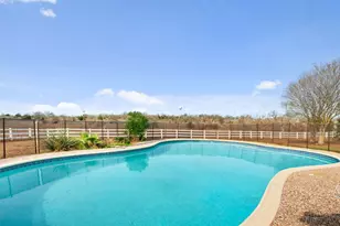 681 Leisure Ln, Cedar Creek, TX 78612 - Photo 15