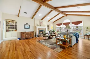 681 Leisure Ln, Cedar Creek, TX 78612 - Photo 5