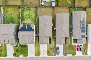 217 Barbary Coast Ln, Jarrell, TX 76537 - Photo 3