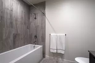 44 East Ave, Austin, TX 78701 - Photo 23