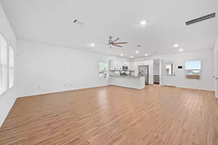 167 Rioja, Kyle, TX 78640 - Photo 5