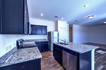 125 Woodpecker Run, Jarrell, TX 76537 - Photo 9